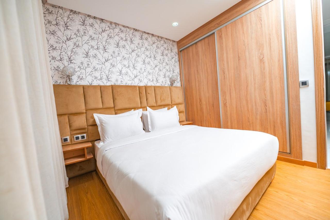 Maarif Elite Suites คาซาบลังกา ภายนอก รูปภาพ