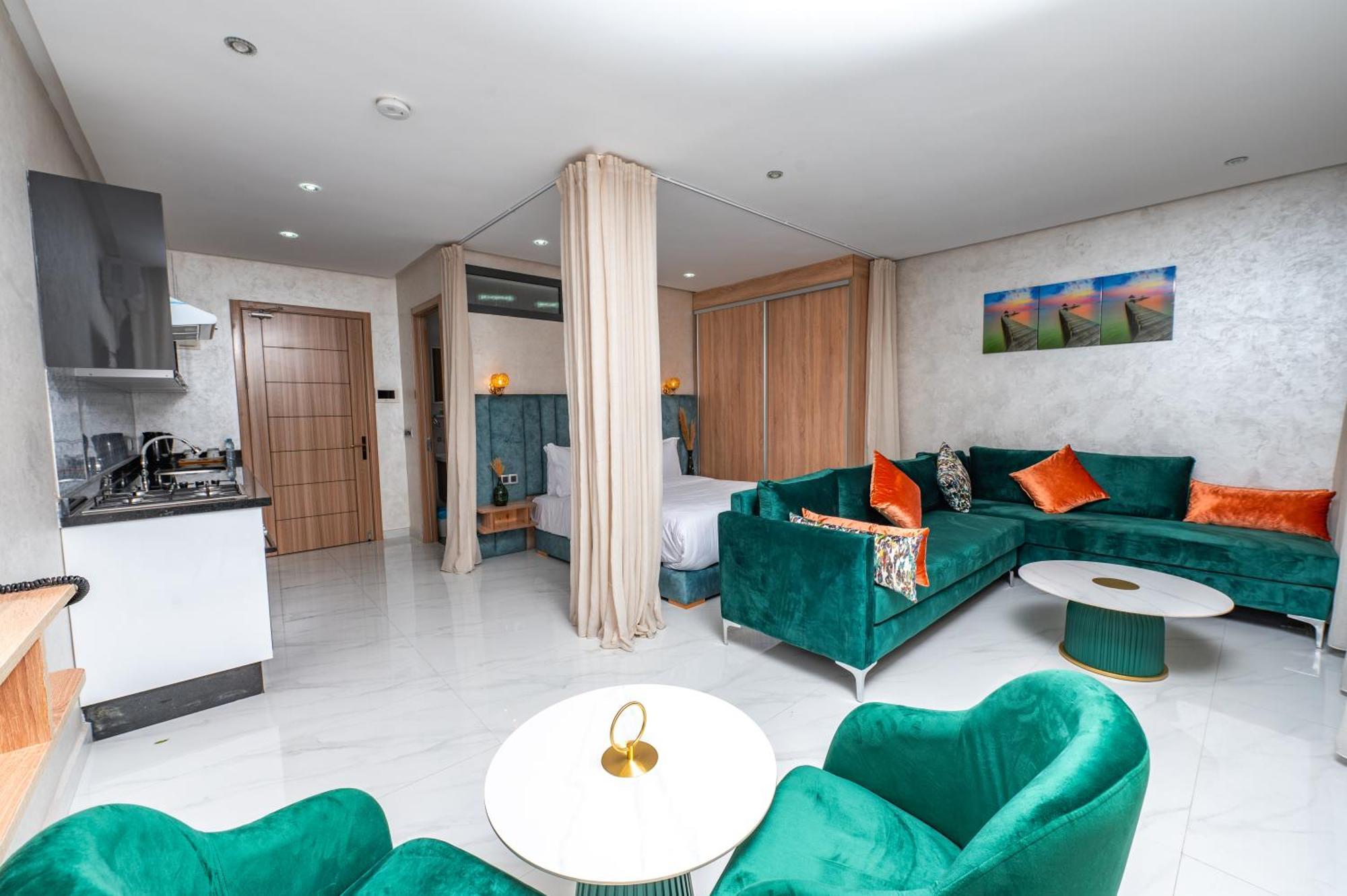 Maarif Elite Suites คาซาบลังกา ภายนอก รูปภาพ